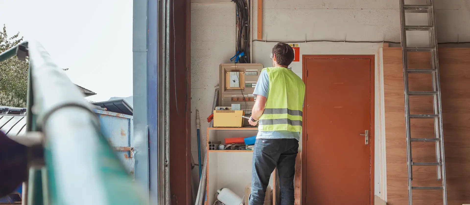 Visite d’un site industriel lors d’un audit énergétique industrie